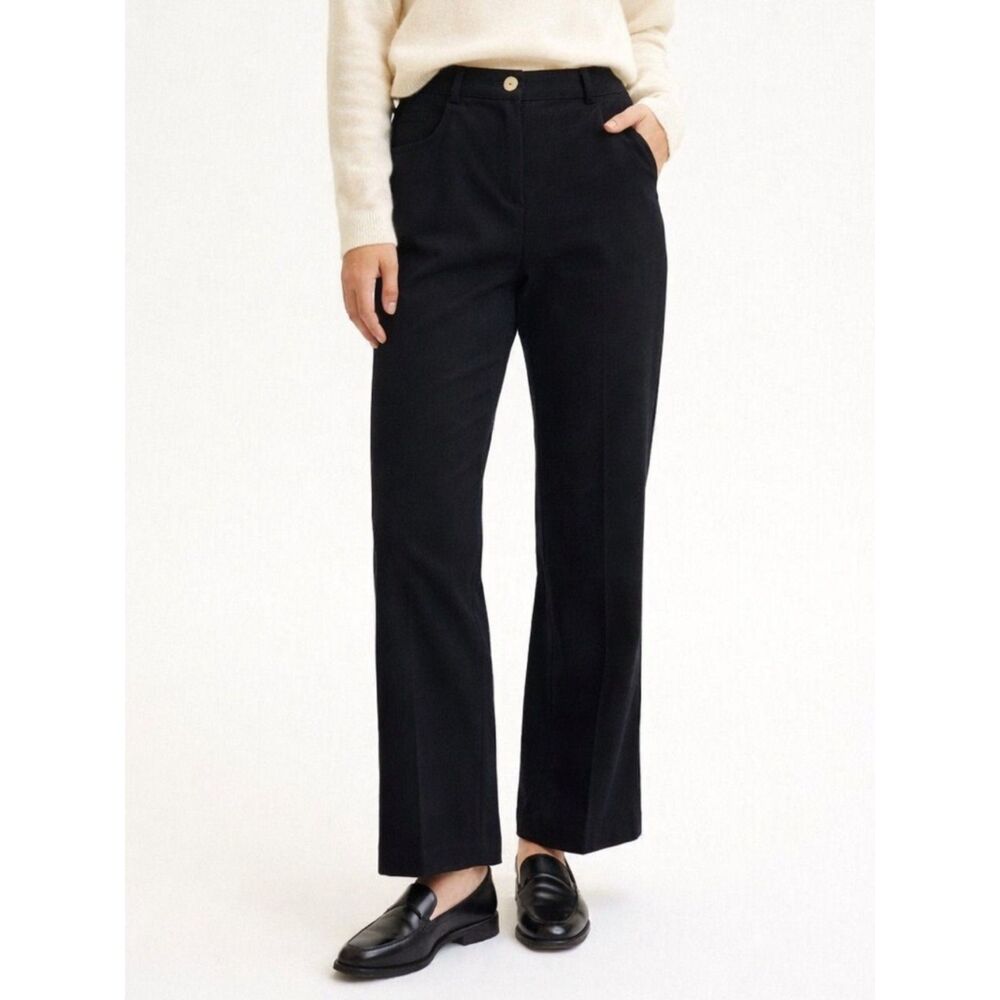 St. John Sport Pants Size 2 Black Stretch Cotton Straight Leg Gold Button VTG